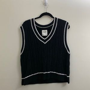 Abercrombie sweater vest